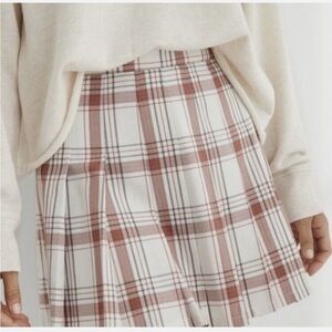 NWT Aerie plaid pleated mini skirt in white and brown size small